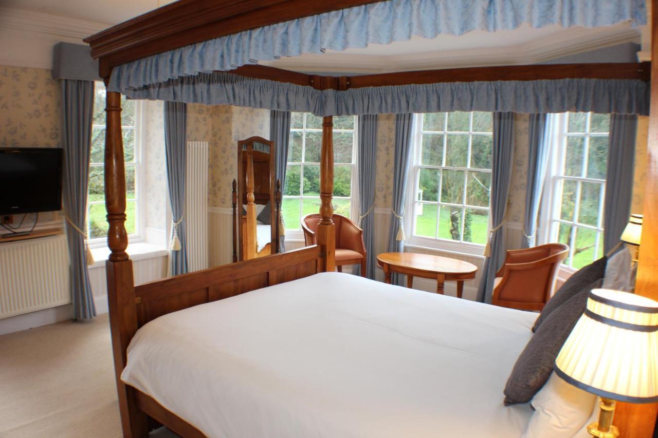 Rose In Vale Country House Hotel Сейнт Агнес Екстериор снимка