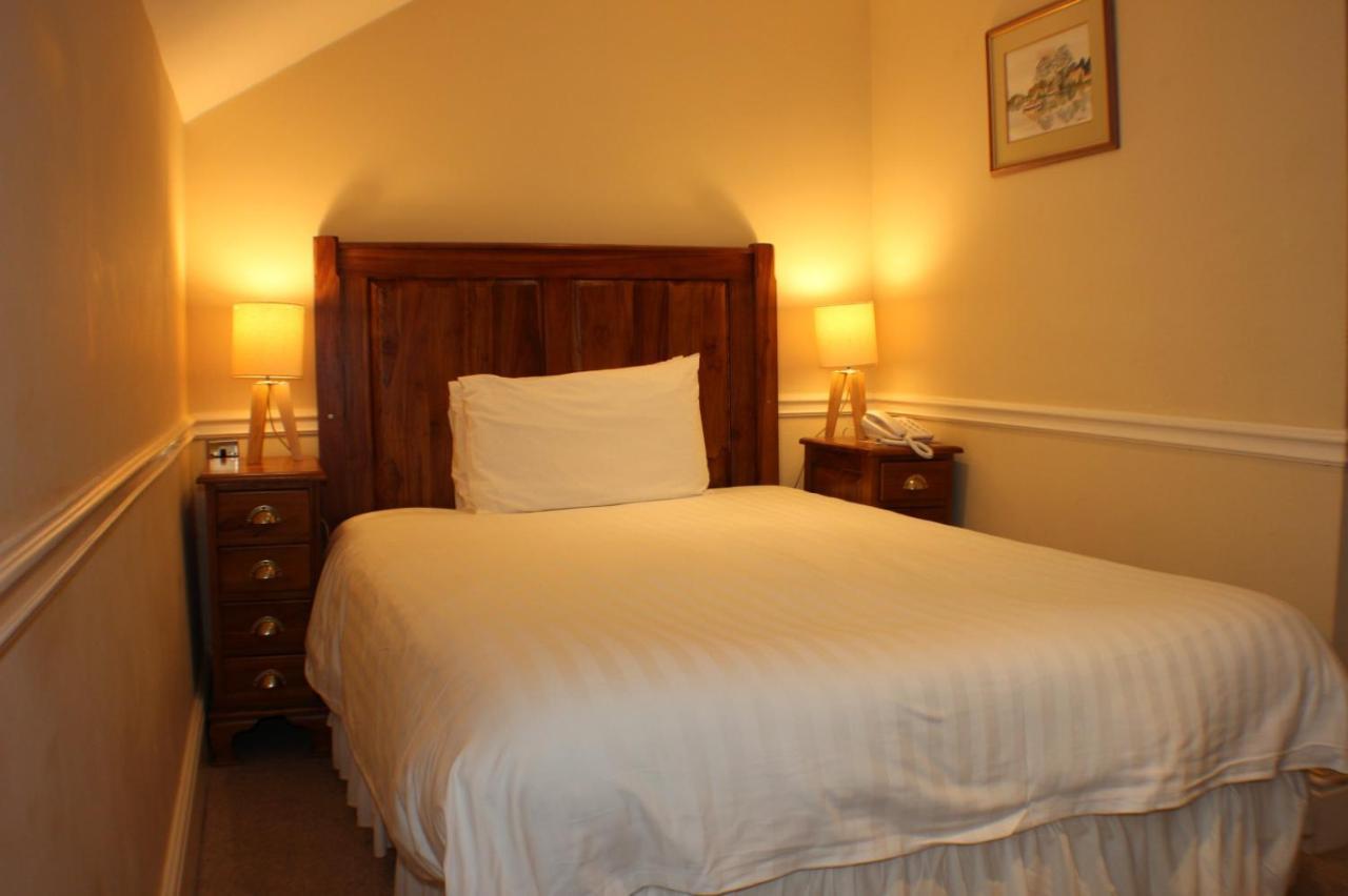 Rose In Vale Country House Hotel Сейнт Агнес Екстериор снимка