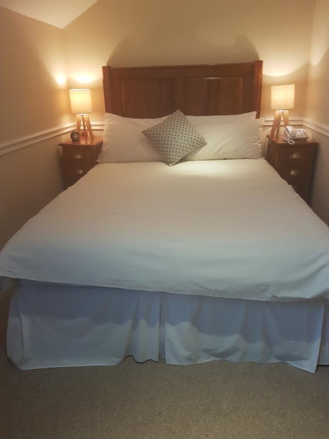 Rose In Vale Country House Hotel Сейнт Агнес Стая снимка