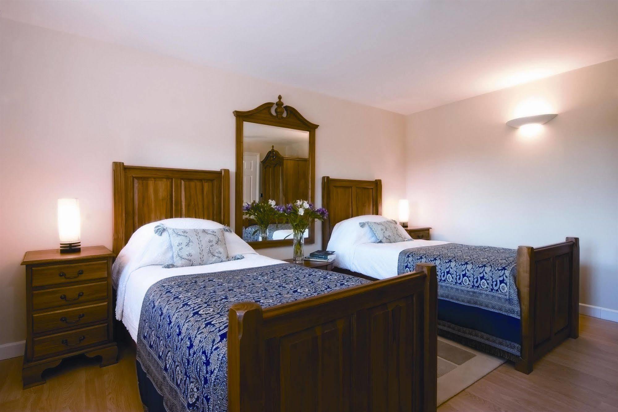 Rose In Vale Country House Hotel Сейнт Агнес Екстериор снимка