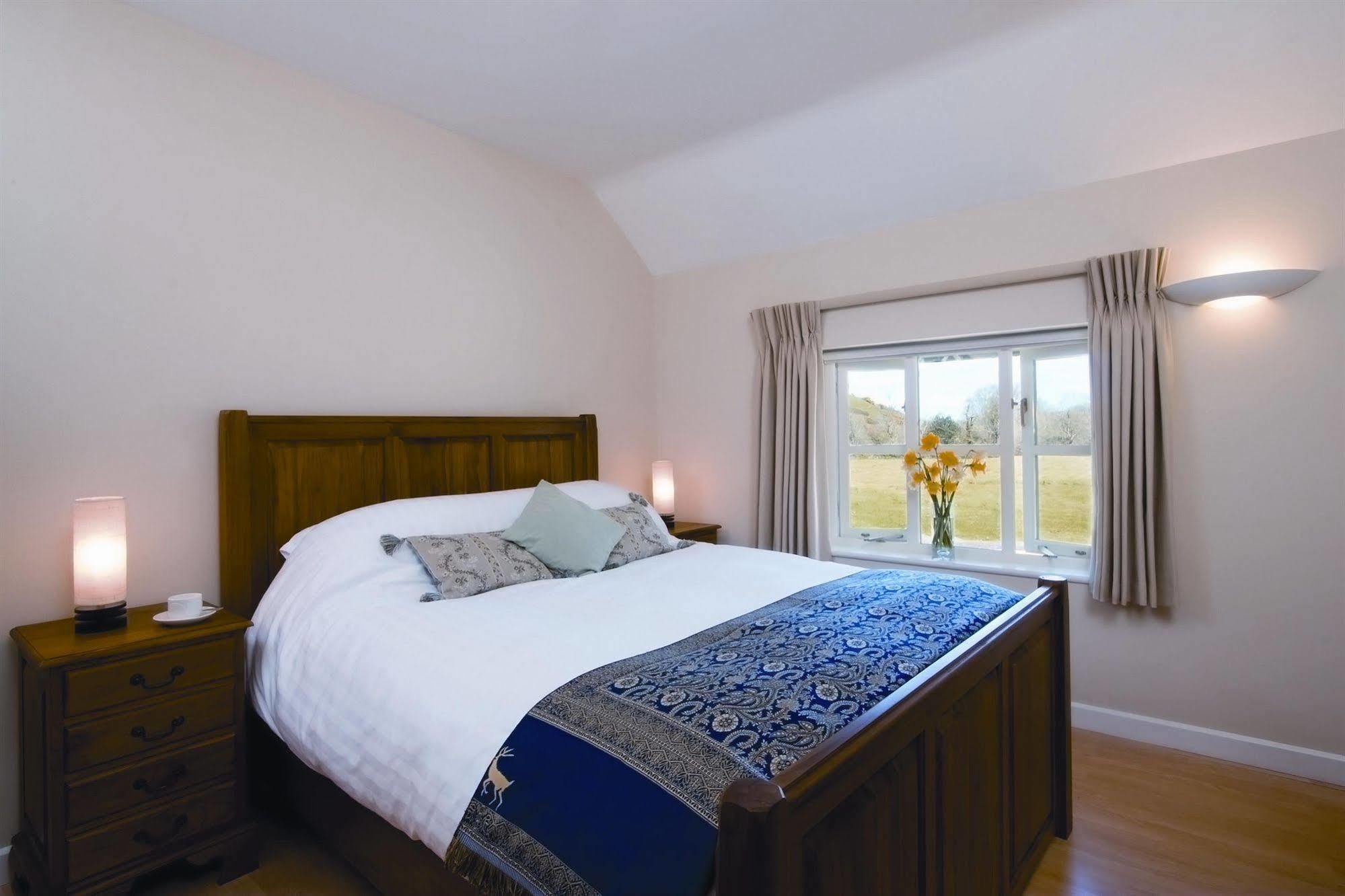 Rose In Vale Country House Hotel Сейнт Агнес Екстериор снимка